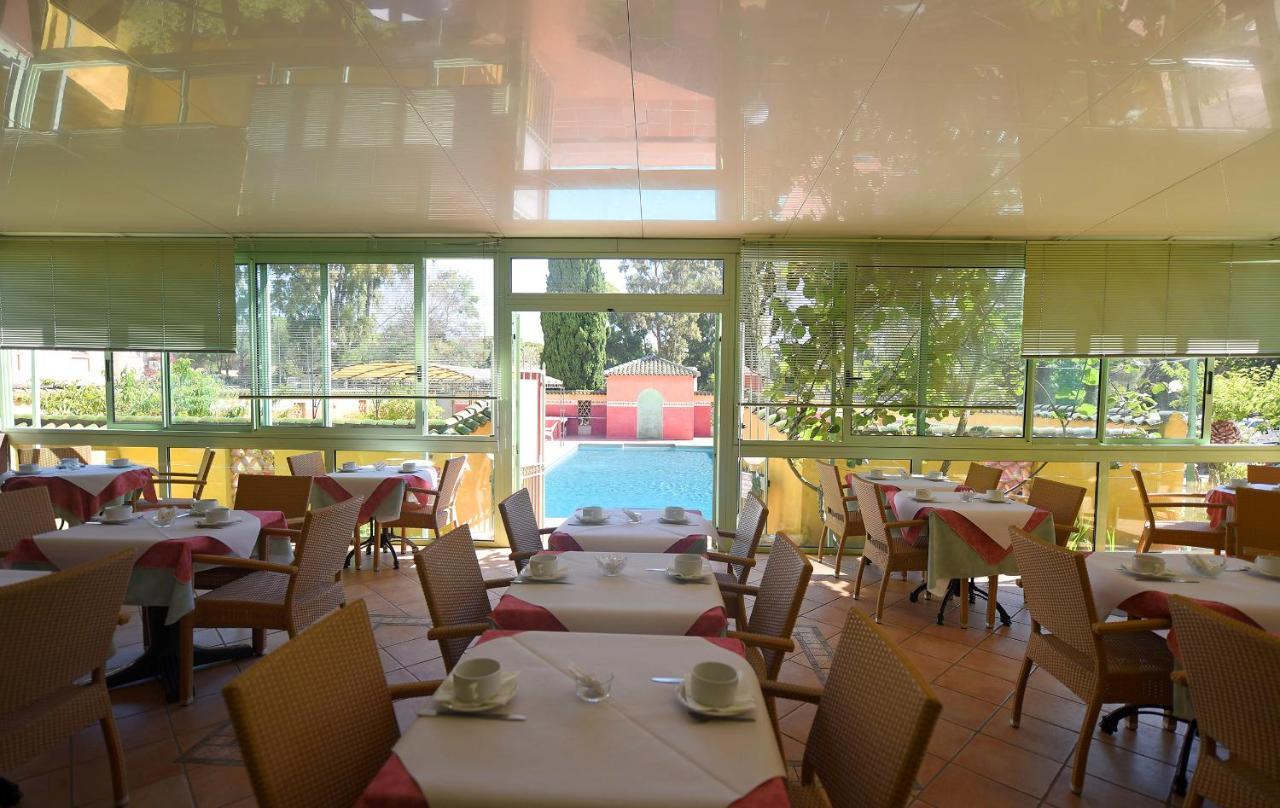 Hotel Cyrnea